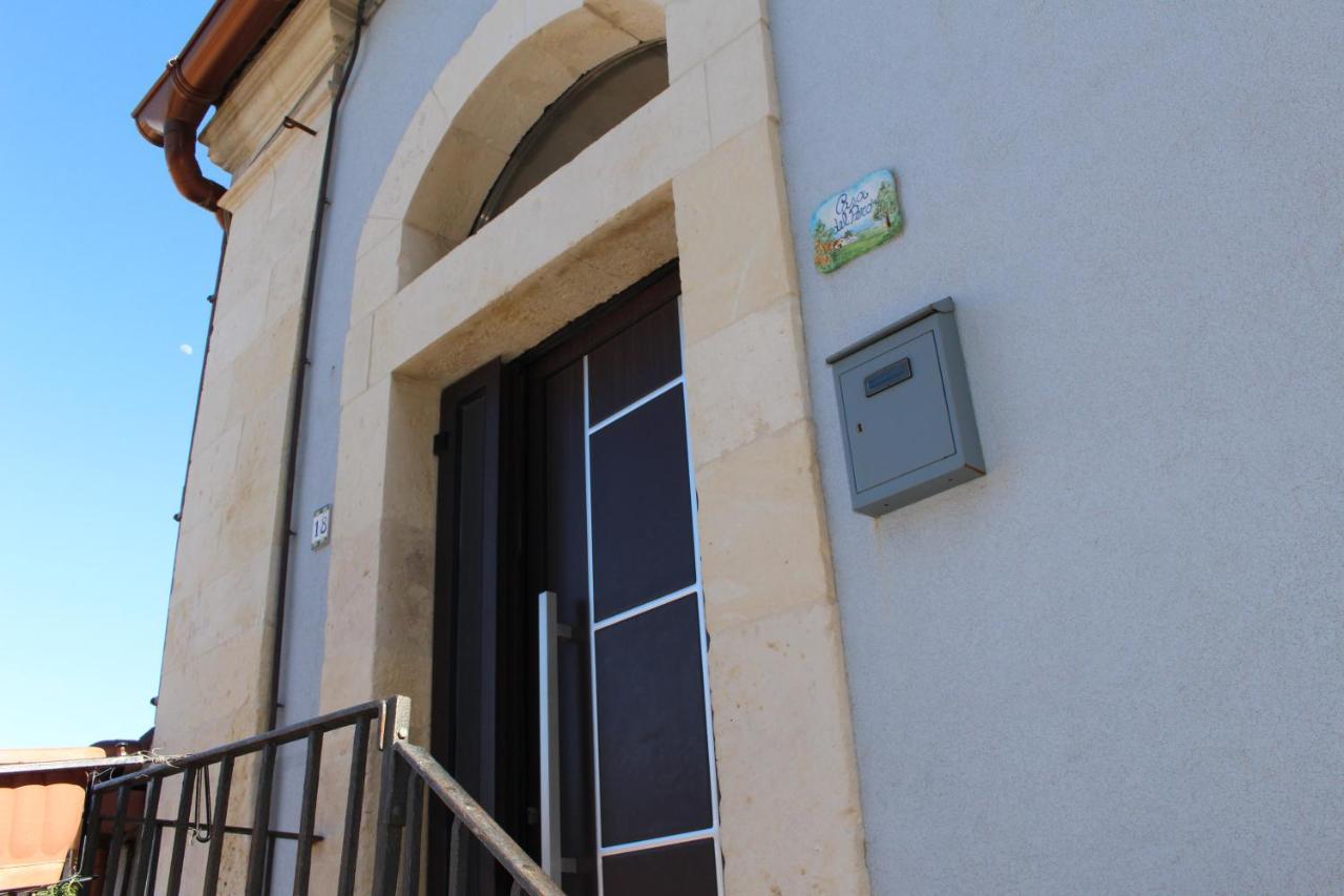 Dimora Del Pero Villa Palazzolo Acreide Exteriör bild